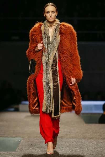 Look 47